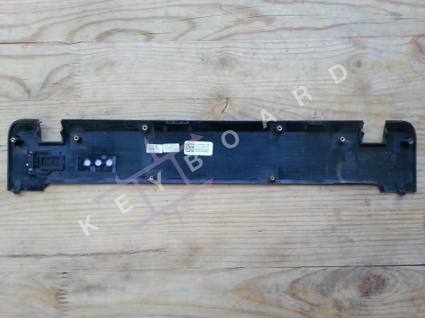 Верхня частина Dell Vostro 1015